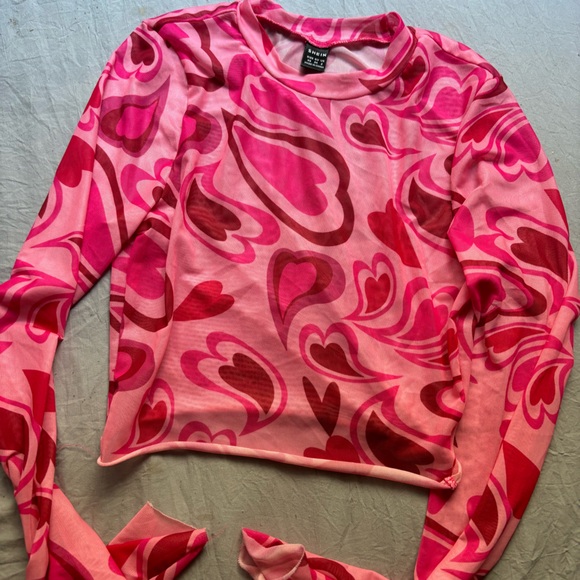 SHEIN Pink Hearts Top! - Picture 2 of 3